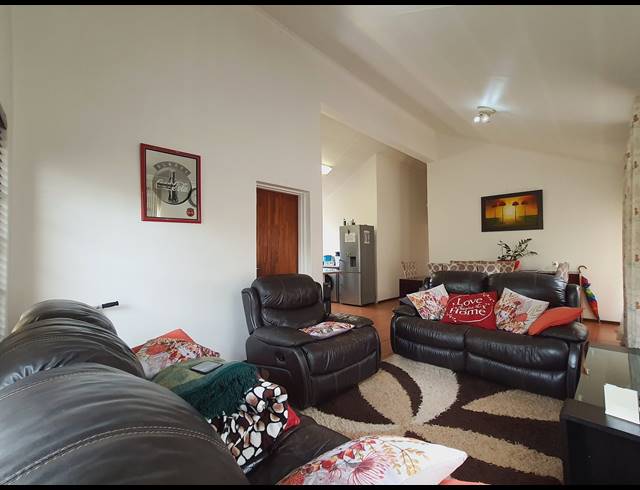 3 BEDROOM CLUSTER FOR SALE IN HALFWAY GARDENS